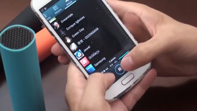 Power bank Speaker 3-в-1: портативная колонка, внешний аккумулятор, подставка для смартфона смотреть онлайн
