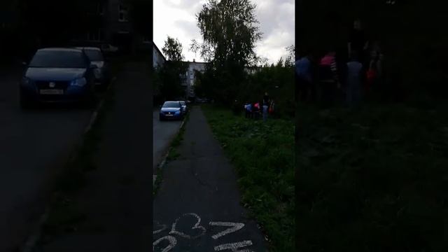 Дворы, дома родного города. Нижний Тагил, Дзержинский район. смотреть онлайн