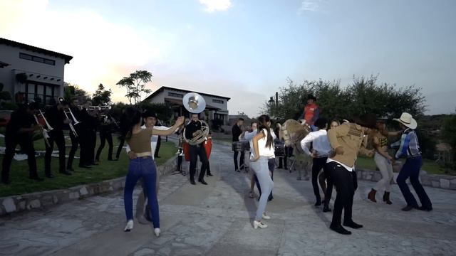 Zapateado Endemoniado-Marco Flores y La Jerez смотреть онлайн