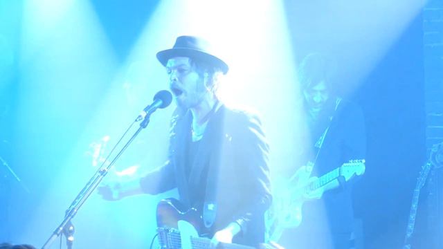 Gaz Coombes @ La Maroquinerie, Paris 2023-03-03 "Salamander" смотреть онлайн