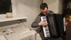 Аккордеон Юпитер в ломанной деке 4/4 #Продажа