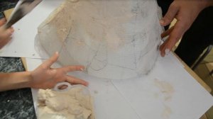 Делаем модель вулкана из подручных средств  Часть 1 строительство