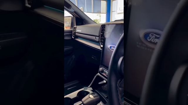 isko vo pyar kyu nhi Mila #ford #fortuner #car смотреть онлайн