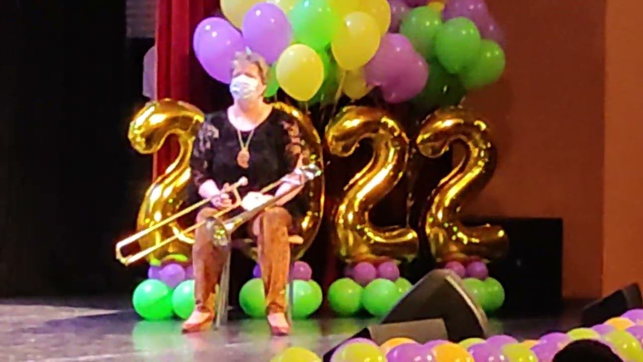 Увертюра для тромбона с оркестром. Выступление преподавателей гимназии исскуств им. Ахматовой. смотреть онлайн