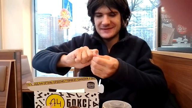 Кушаем бокс Влада A4 в Бургер Кинг!Вы любите A4? смотреть онлайн