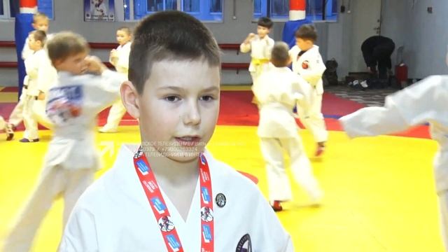 Воспитанники клуба «Тайфун» завоевали путёвки на Кубок Евразии по абсолютно реальному бою смотреть онлайн