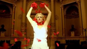 Gwen Stefani - Early Winter [Remastered]