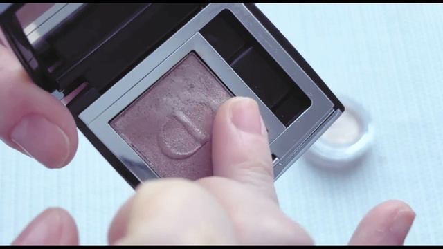 DIOR 658 Beige Mitzah  VS BODYOGRAPHY Of The Hook  Сравнение Свотчи