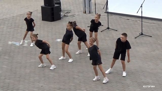 День РЕСПУБЛИКИ смотреть онлайн