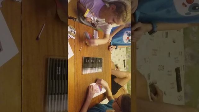 делаем сквиши вкусняшки без скотча. Смотрите следующее видео про поделки. Подпишись и поставь лайк смотреть онлайн