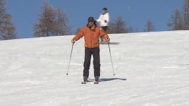 Урок 17. Повороты на горных лыжах используя стопы. SkiShow смотреть онлайн