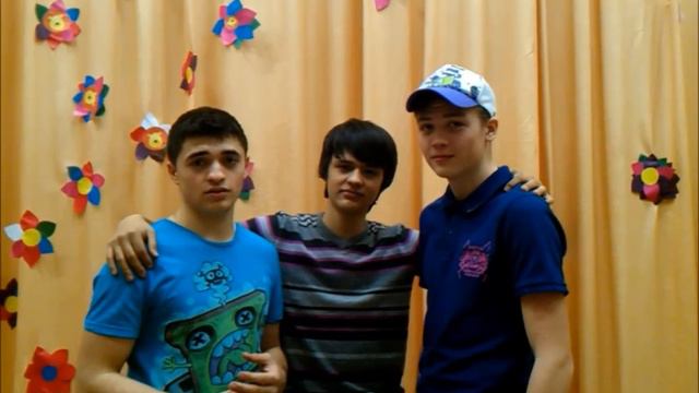 Девушки, любимые, с восьмым марта вас! смотреть онлайн