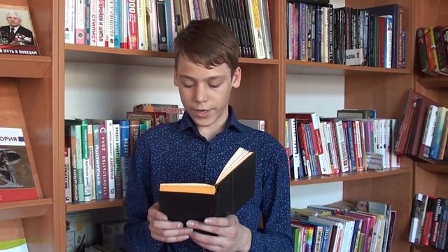 Игорь Букреев читает стихотворение К. Романова "Вернулся май" смотреть онлайн