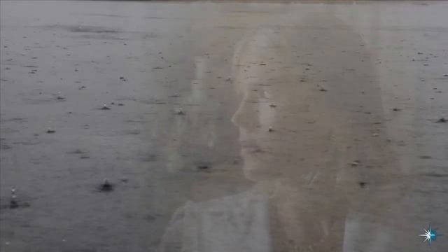 "Дождик осенний поплачь обо мне" исп. Елена Васильева, слова Булата Окуджавы, музыка Исаака Шварца смотреть онлайн