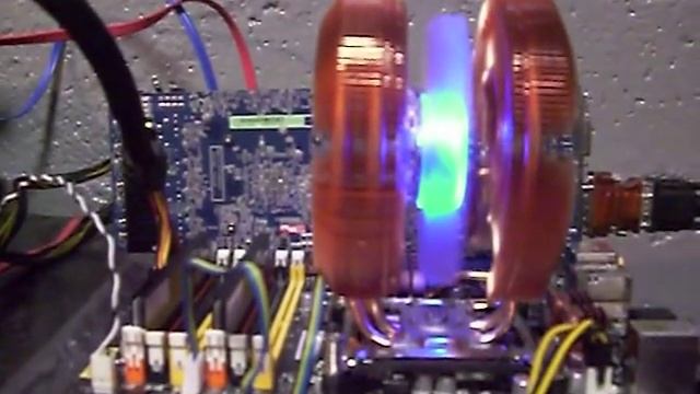 Zalman CNPS9900 LED Cooler Tested Minus the Clear Plastic Shroud смотреть онлайн
