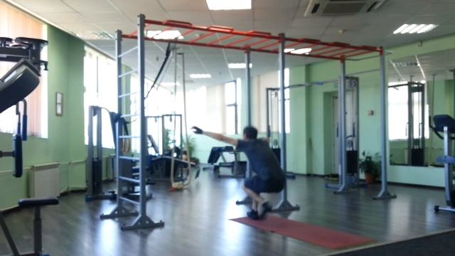 Скручивание на полу с выпрыгиванием и подтягиванием. Sliderlife.ru - Спортивная социальная сеть смотреть онлайн