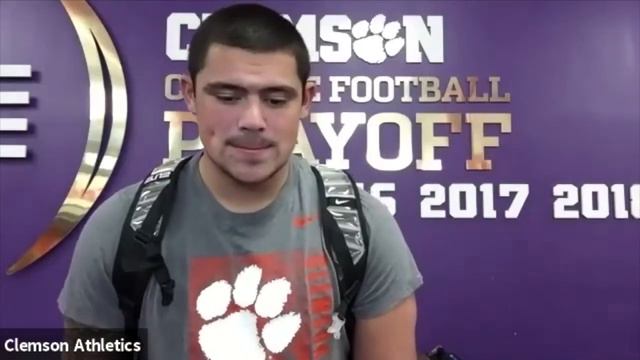 Two Minute Drill: Clemson defensive lineman Brian Bresee смотреть онлайн