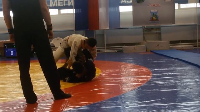 Открытый турнир в Мегионе Юнусов 2 схватка смотреть онлайн