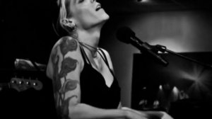 Beth Hart Am I The One