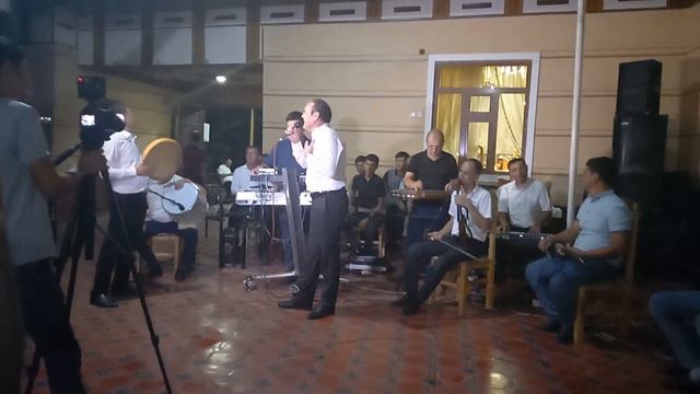 Anan Murodov SHavkat Hamdamovni tugilgan kunida jonli ijroni portlatvordi. смотреть онлайн