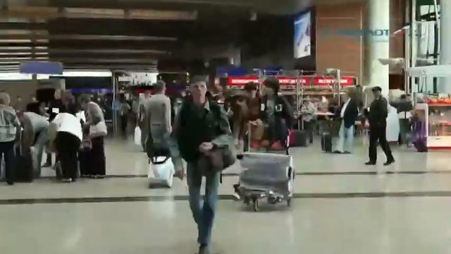 аэропорт смотреть онлайн