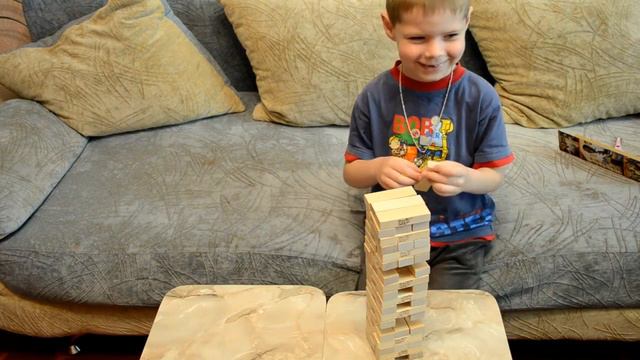 Настольная игра Jenga Распаковка// Jenga Unpacking смотреть онлайн