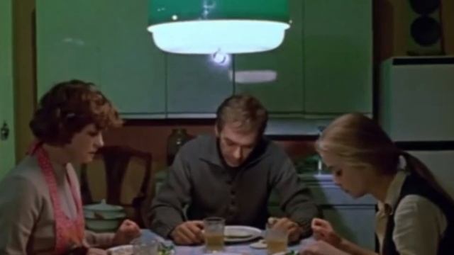 Хеллингер. Родители и дети 2. Школа Жизни и Отношений смотреть онлайн