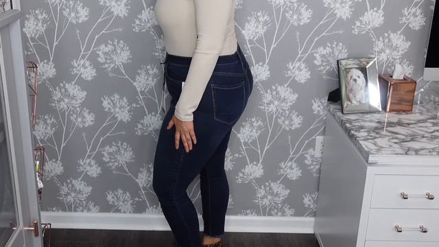 HUGE Sofia Vergara Dressy Jeans Try-On Haul | Week of Walmart | WOW Week, Fall 2020, Episode #6 смотреть онлайн