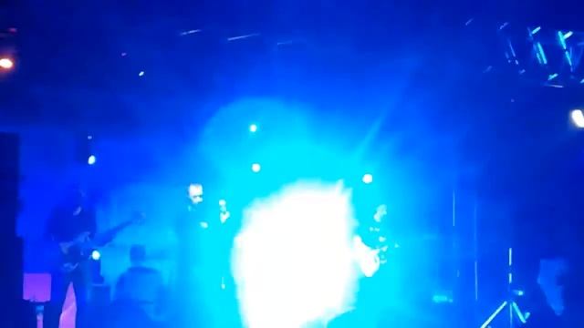 Cement band отжигают в парке на Коралева в Омске смотреть онлайн