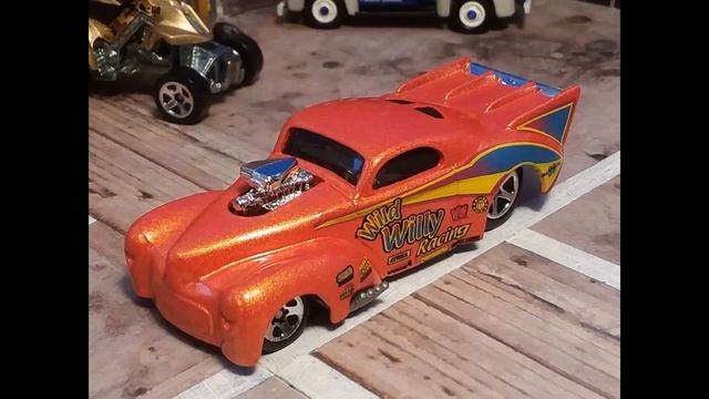 Hot Wheels 1:64 Diecast Assorted First Edition Collectibles смотреть онлайн
