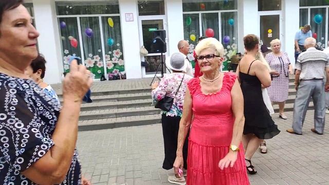 Спящая красавица........20.08.23 Гомель парк Луначарского ? смотреть онлайн