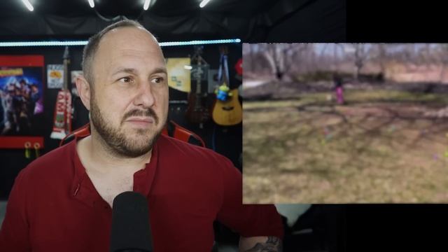 Dougherty Dozen Hides Easter Eggs In Plain Sight | Fat Chickens смотреть онлайн