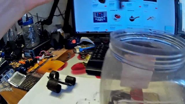 Насколько эффективно Кока-кола удаляет ржавчину смотреть онлайн