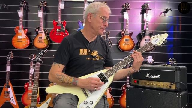 Gibson Explorer Vs Gibson Flying V