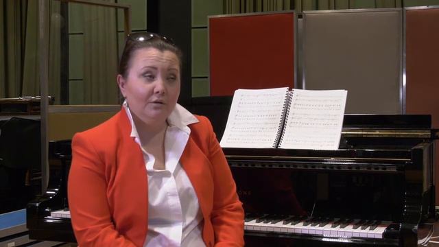 Albina Shagimuratova talks about Donizetti's opera Il Paria смотреть онлайн