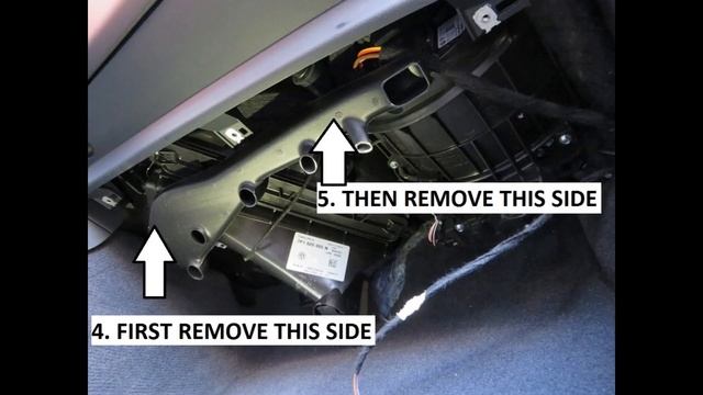 Volkswagen TOUAREG II 2010-2018 - Cabin Air Filter Removal