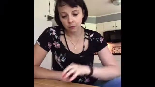 Дети и игрушки: надо ли учить делиться? смотреть онлайн