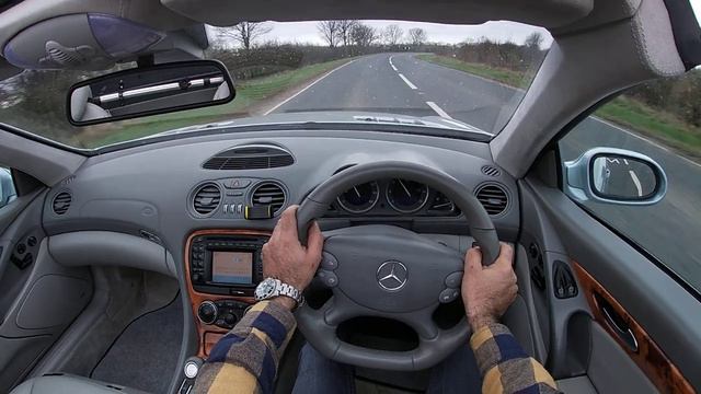 Mercedes SL350 AMG Cabriolet | POV Drive | Village Road смотреть онлайн