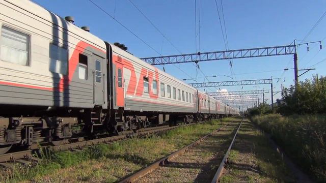 ЭП1М-750 с поездом №286 Новороссийск — Мурманск смотреть онлайн