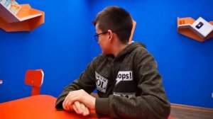 МАША ВЕДЁТ СЕБЯ КАК УЧИЛКА!!!