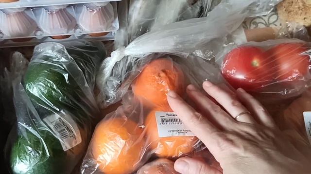 Закупка на рынке и в супермаркете. на общую сумму 2800 смотреть онлайн