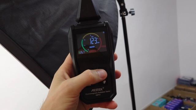 Измеритель электромагнитного излучения Mestek EMF01 Electromagnetic Detector EMF Meter смотреть онлайн
