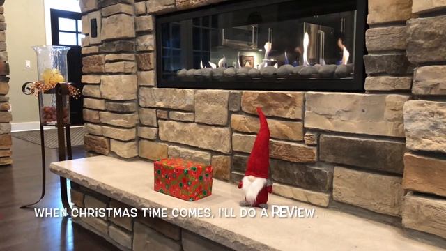 Meet Santa's Secret Helpers - The North Pole Gnomes! смотреть онлайн