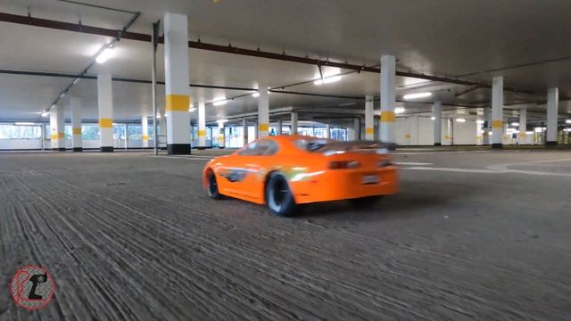 Custom built RC dragster FIRST RUN (1994 Supra) смотреть онлайн