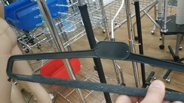 Вешалка с паралоновой перекладиной.mp4 смотреть онлайн