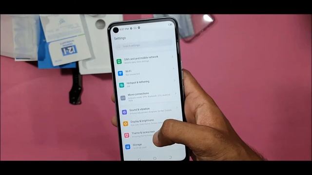 Tecno Camon 17 Unboxing & Review || Helio G85, 16MP Selfie, 18W & More under 25K!!! смотреть онлайн