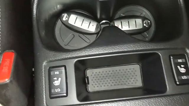 2017 Nissan Rogue SV AWD смотреть онлайн