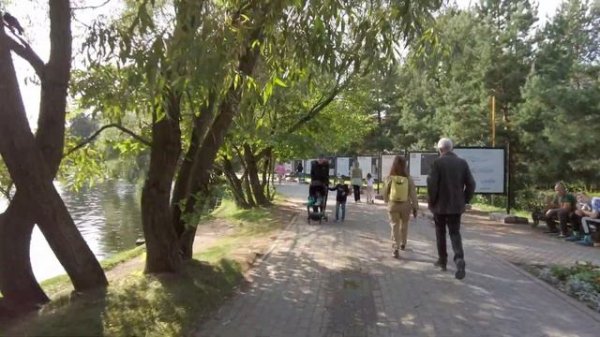 Moscow walks.Bike ride in Moscow.From Warsaw highway to Michurinsky prospect.