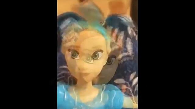 ВАУ!!! ЭЛЬЗА ПОПАЛА В LIKE!!! МОЯ ЛЮБИМАЯ КУКЛА ЭЛЬЗА В ЛАЙК МЕНЯЕТ ПРИЧЕСКИ И ЛИЦА смотреть онлайн