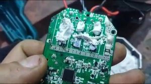 ремонт платы управления двигателем аккумуляторной пили  Makita